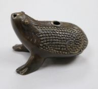 A three legged toad bronze water dropper