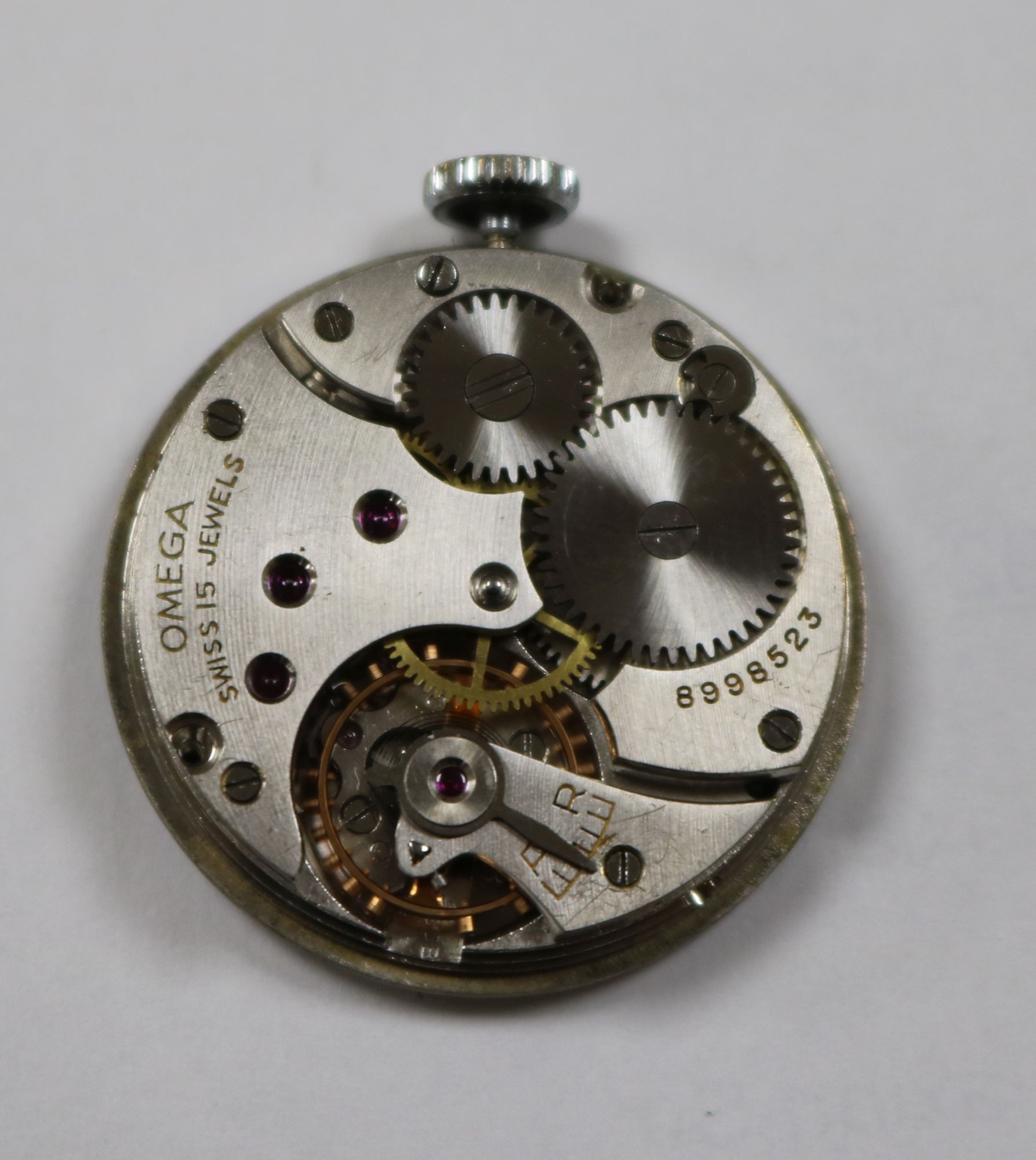 A gentleman's stainless steel Omega wristwatch, movement no. 8998523, c 1940 and a ladies' 9ct - Bild 2 aus 4