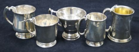 Five silver Christening mugs, various, total 20.5oz approx
