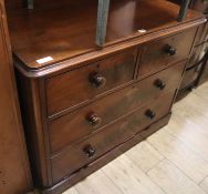 A mahogany chest of drawers, W.104cm