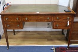 An Edwardian inlaid mahogany kneehole desk, W.121cm