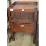 A mahogany commode, W.51cm