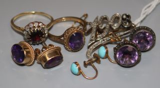 A group of gold mounted jewellery including a diamond set ring and a diamond set "1903" brooch.