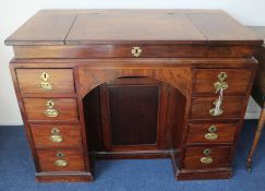 A kneehole desk, W.106cm