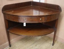 A 19th century mahogany corner washstand of large proportions, H.108cm