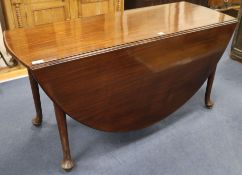 A George III mahogany wake table, W.152cm