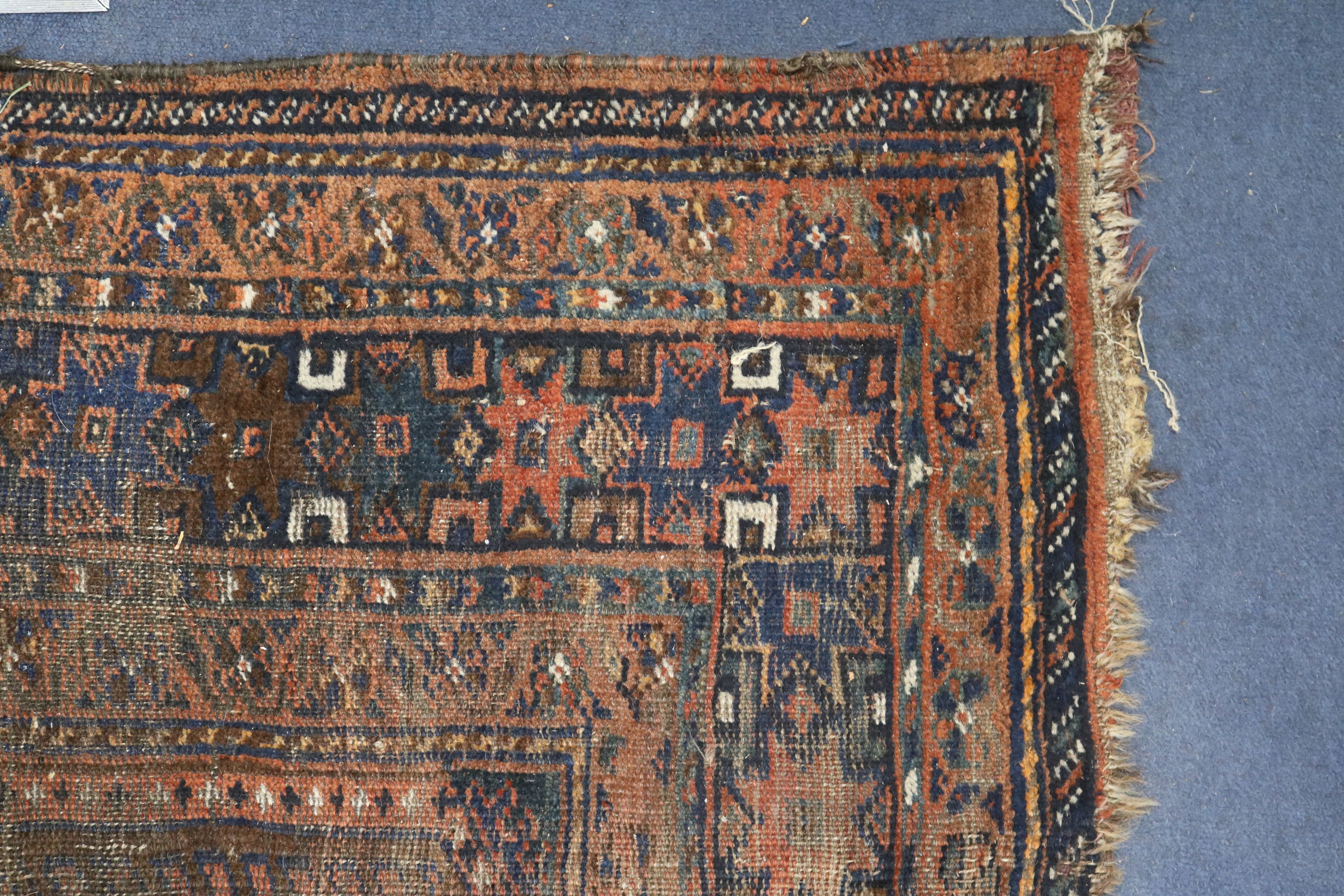 A Shiraz rug, a Bokhara saddlecloth and another rug (wear) 200 x 155cm, 120 x 75cm & 140 x 85cm - Image 11 of 11