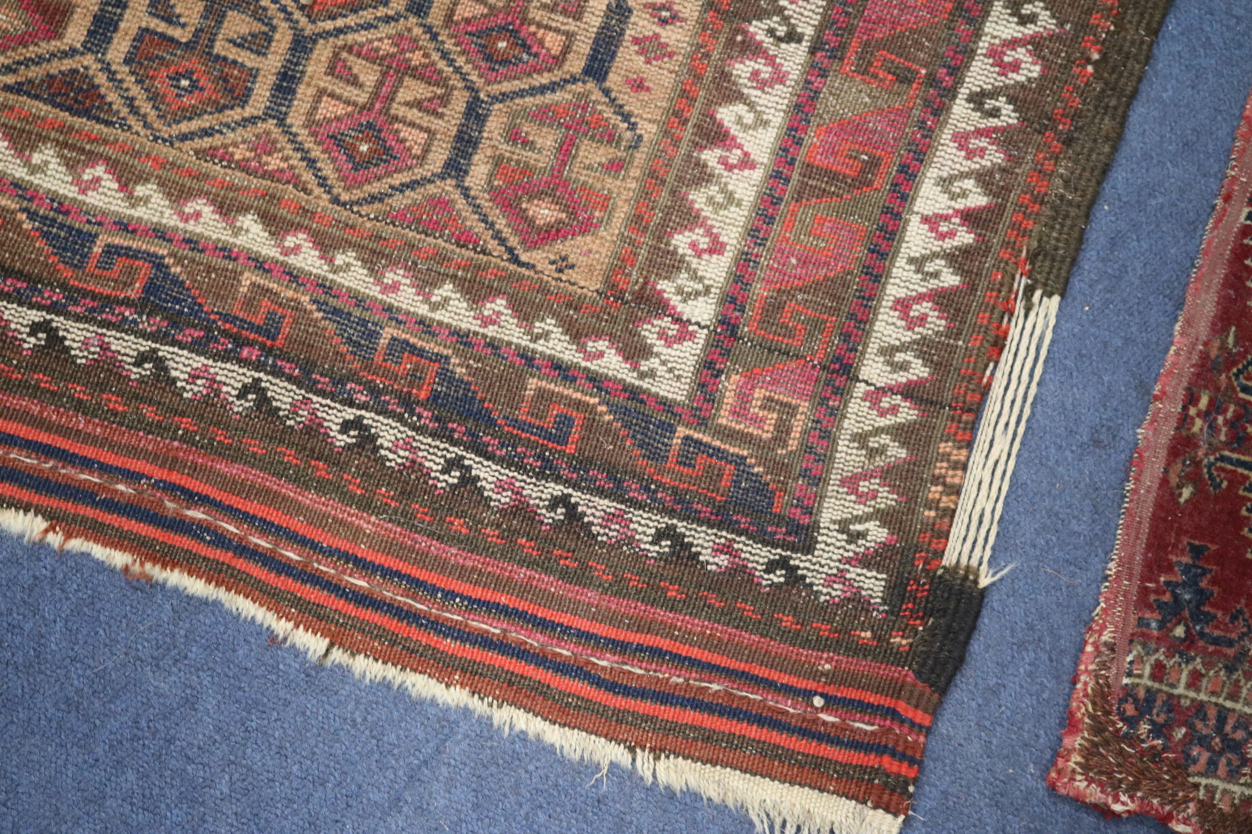 A Shiraz rug, a Bokhara saddlecloth and another rug (wear) 200 x 155cm, 120 x 75cm & 140 x 85cm - Image 3 of 11