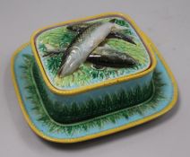 A George Jones majolica sardine dish, cover and stand