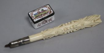 A Bilston box and ivory parasol handle
