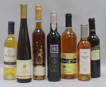 Six assorted dessert wines including two half bottles of Sauternes, 2009 and Hermits Hill, 2008