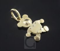 An Italian 18ct gold Pomellato articulating teddy bear pendant, 28mm.