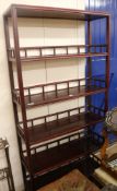 A Chinese set of shelves, H.184cm