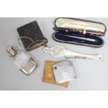 A pen and silver mounted flask, mixed collectables (6)