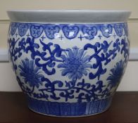 A blue and white pot