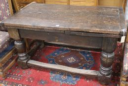 An oak drawer leaf table, W.136cm