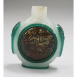 A Chinese glass snuff bottle