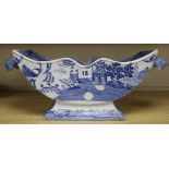 A 19th century Willow pattern blue and white stilton stand