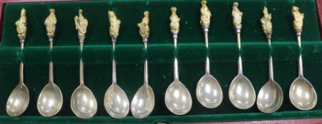 A cased of ten parcel gilt silver Silver Wedding 1947-1972 commemorative spoons "The Queen's