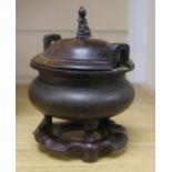 A Chinese censer