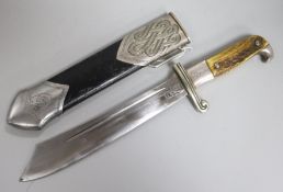 A World War II German, RAD Mansheluer dagger: Carl Eickhorn