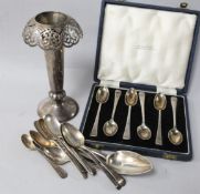A pierced silver specimen vase (weighted), a set of 6 coffee spoons, cased and sundry silver