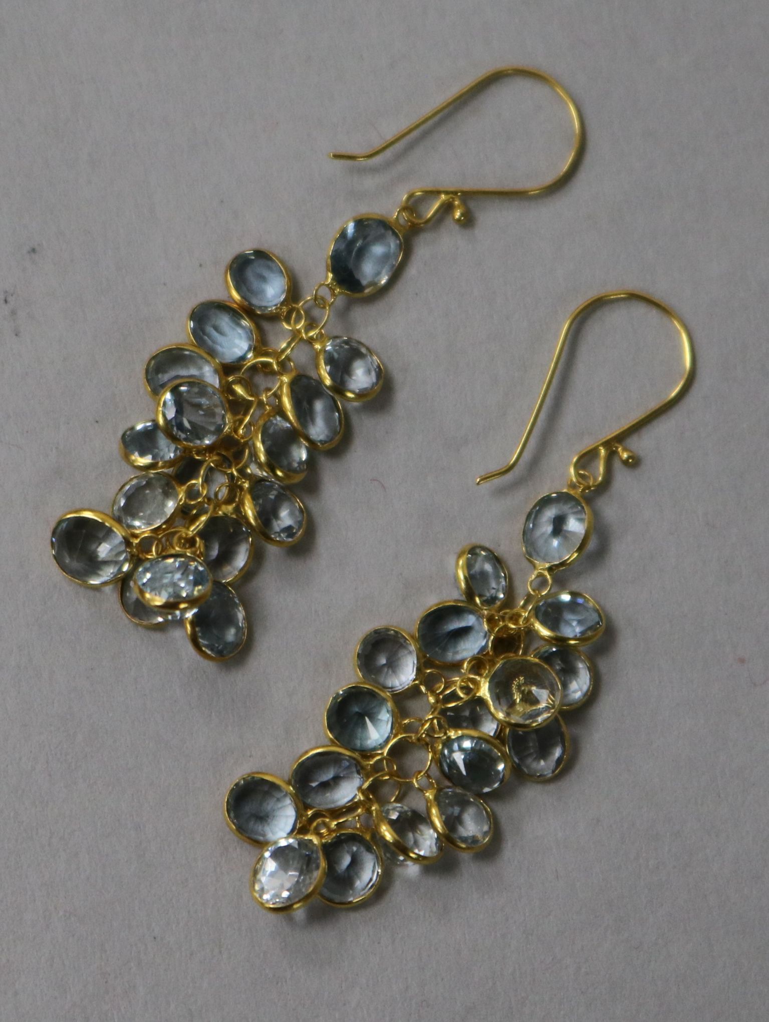 A pair of 14ct gold and multi aquamarine cluster drop earrings, 25mm.