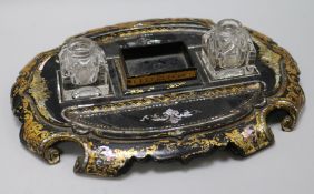 A Jennens & Bettridge papier mache inkstand