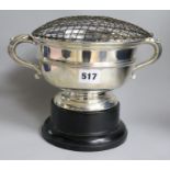 A George V two handled silver rose bowl, Birmingham 1928, 15ozs