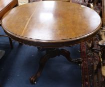 A Victorian mahogany breakfast table, W.105cm