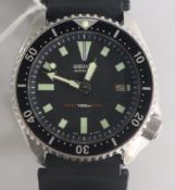 A Seiko Scuba 150 gentleman's stainless steel wristwatch, with date aperture, on black rubber strap