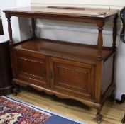 An Edwardian mahogany buffet, W.124cm