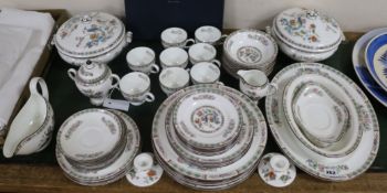 A Wedgwood bone china 'Kutani Crane' pattern dinner ware