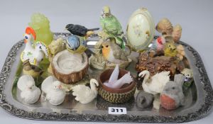A quantity assorted models birds including Beswick and two hardstone figures
