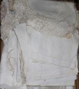 A quantity of mixed linen, table mats, etc.