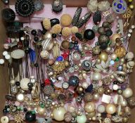 A large quantity of assorted hatpins.The property of:Mrs BA Hamilton-Deeley deceased.The proceeds