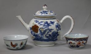 A Chinese enamelled teapot and cover, a Chinese Imari teabowl and another teabowl