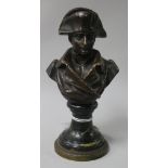 A French bronze bust of Napoleon H.16cm