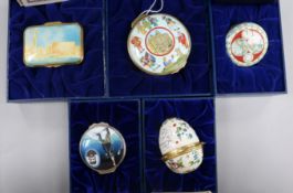 A Halcyon Days enamel travelling timepiece and four assorted boxes: Venice by Turner, HDCC