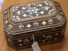 An Ottoman mother-of-pearl inlaid rosewood casket, 18th/19th century