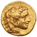 Calabria, Taras. Gold Hemistater (4.17 g), ca. 276-272 BC. Nikar., magistrate. Head of Herakles