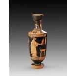 Attische Lekythos. 470 - 460 v. Chr. H 18,6cm, ø 6,5cm, ø Fuß 4,6cm. Rotfigurig. Form mit