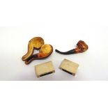 A MEERSCHAUM 'NOSE WARMER' PIPE in original fitted case marked for Phillip Morris & Co Ltd;