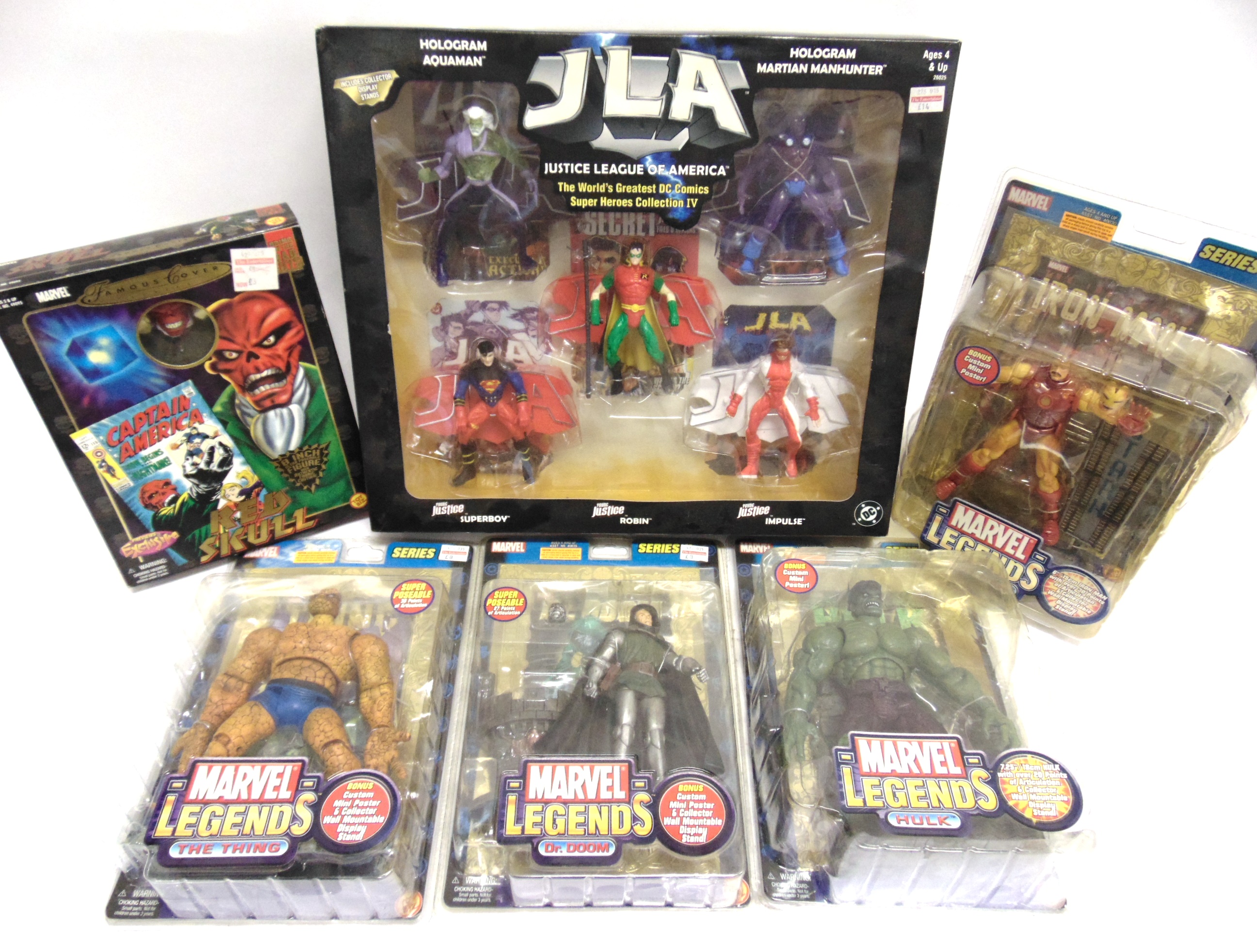 EIGHT ASSORTED COMIC ACTION FIGURINES including a Justice League of America set, each in original - Image 3 of 3