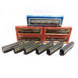 [OO GAUGE]. A MISCELLANEOUS COACH COLLECTION comprising an Airfix No.54255, G.W.R. Autocoach,