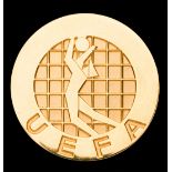 UEFA Cup winner's medal season 1975-76, in continental yellow metal, inscribed UEFA, COUPE UEFA,