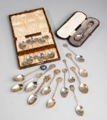 A collection of silver tennis spoons, comprising a cased set of six, Birmingham, 1938,