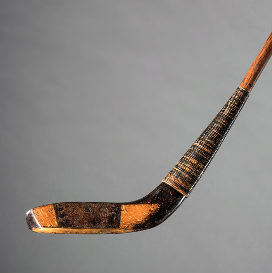 A good long-nosed driver circa 1880, beech & leather head with faint stamp, hickory shafted,