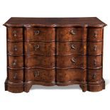 Walnut and burl walnut veneered chest of drawers, Ferrara, 18th Century.