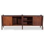 Credenza in palissandro, Produzione Italiana, Anni '60.